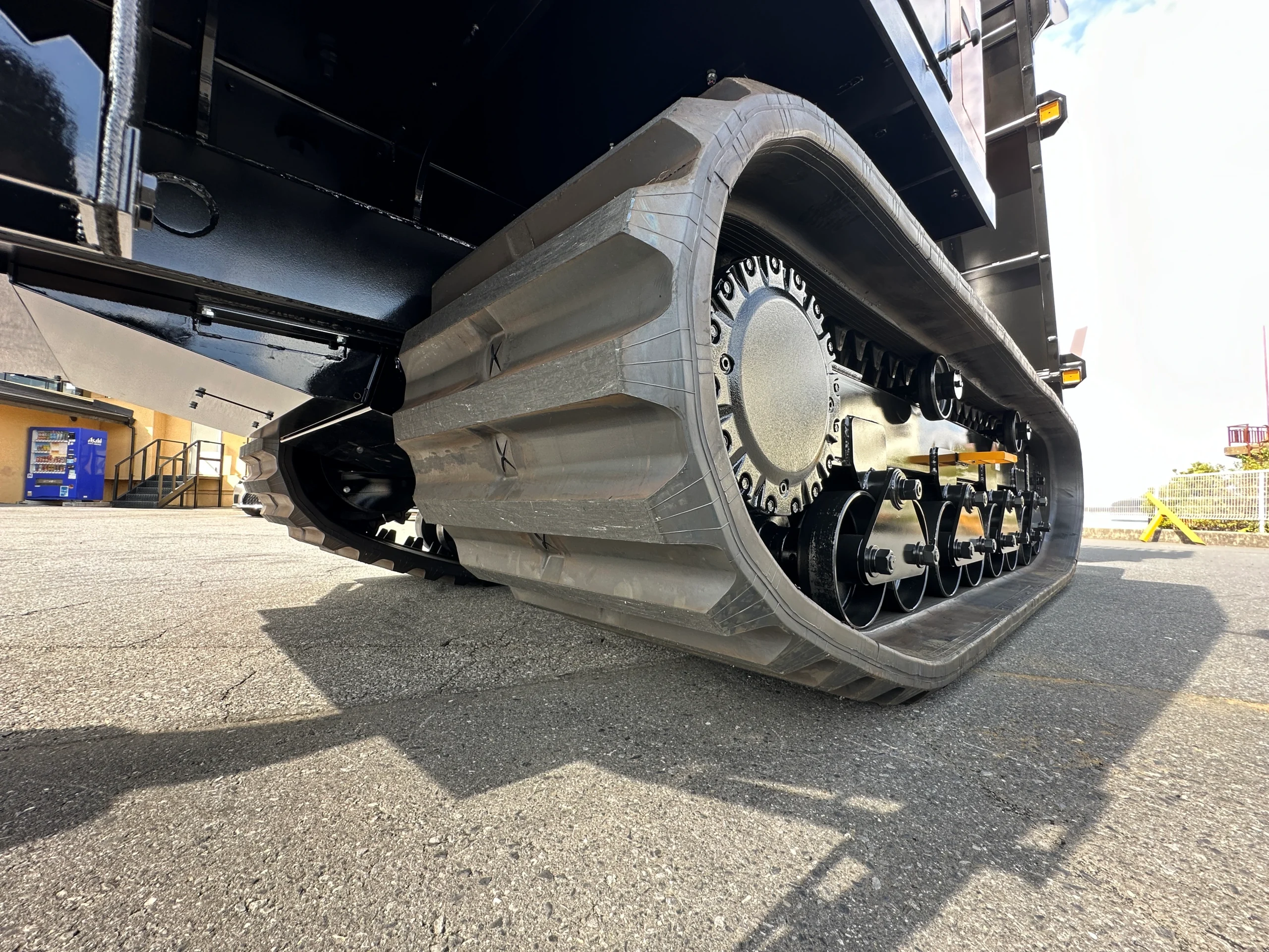 Dumper Morooka 11 Tonnes à chenilles MST 110 F (plateau) primbtp (7) dumper 4 T Morooka à chenilles primbtp distributeur exclusif france (1)